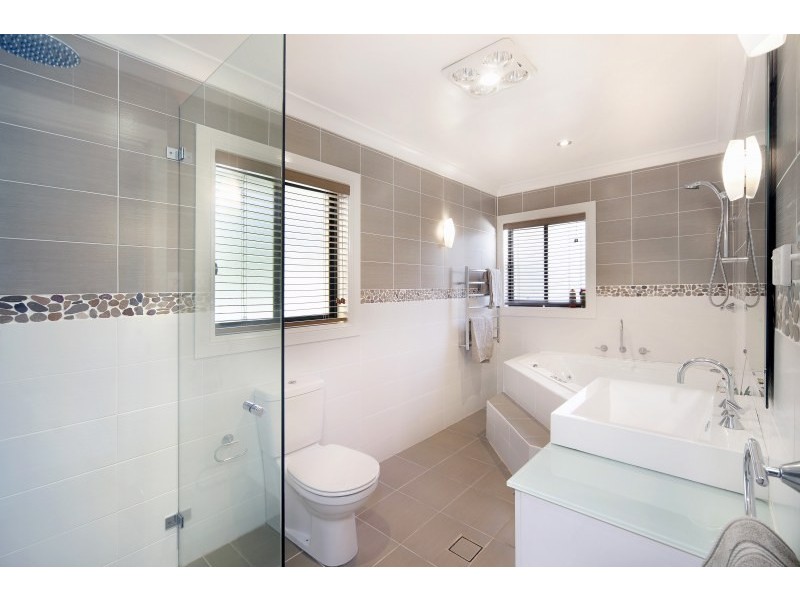 27 Alkaringa Road, Gymea Bay NSW 2227