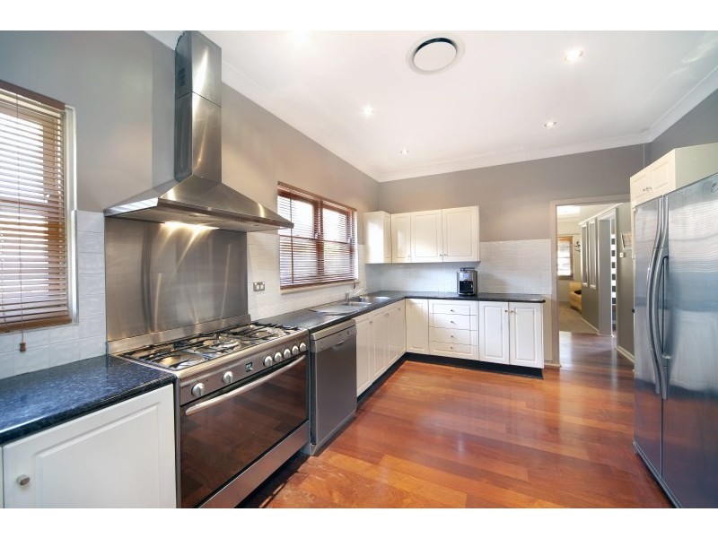 97 Ellesmere Road, Gymea Bay NSW 2227