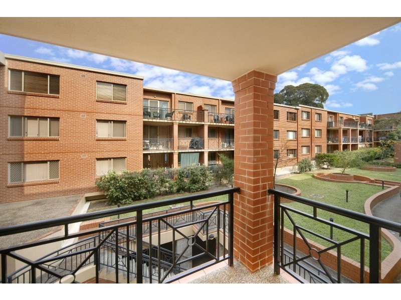 Unit 57/61 Glencoe Street, Sutherland NSW 2232