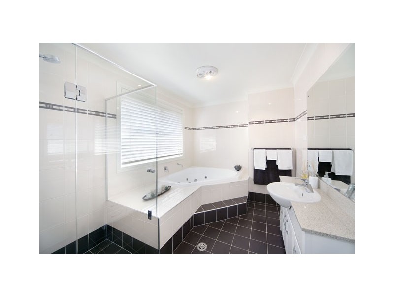 35 Jellicoe Street, Caringbah NSW 2229