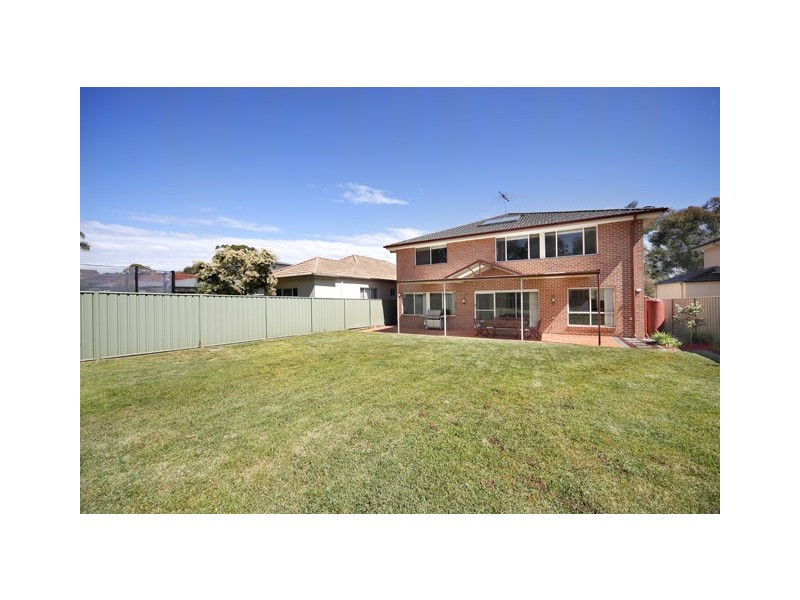 35 Jellicoe Street, Caringbah NSW 2229