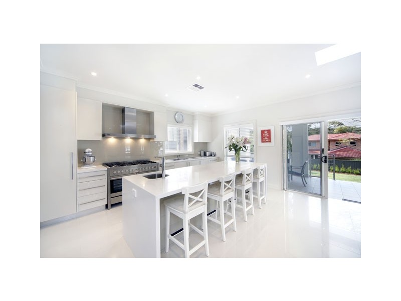 38 Parthenia Street, Dolans Bay NSW 2229