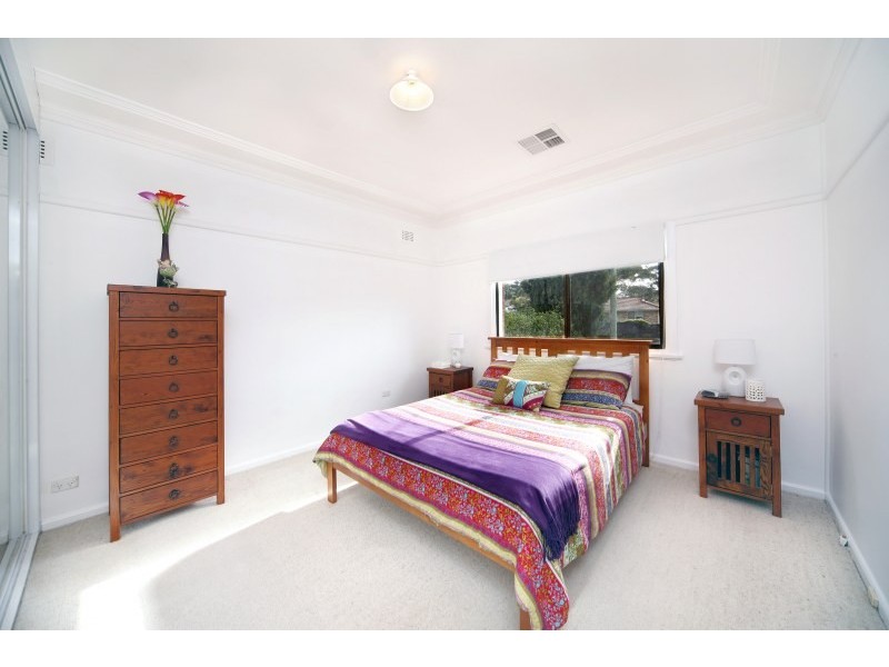 90 Gannons Road, Caringbah NSW 2229