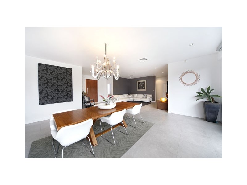 11 Burradoo Street, Caringbah NSW 2229