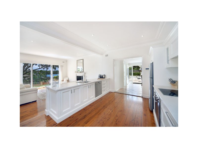 2 Lugano Avenue, Burraneer NSW 2230