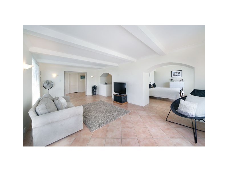 2 Lugano Avenue, Burraneer NSW 2230