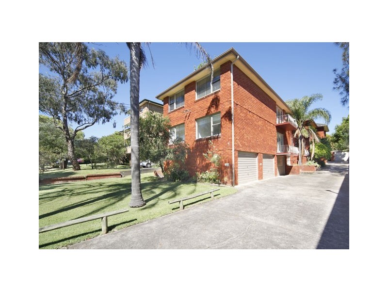 Unit 4/9 Kiora Road, Miranda NSW 2228
