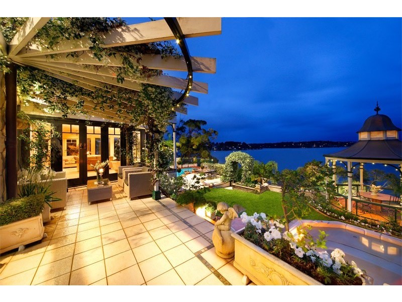 38 Pleasant Way, Blakehurst NSW 2221