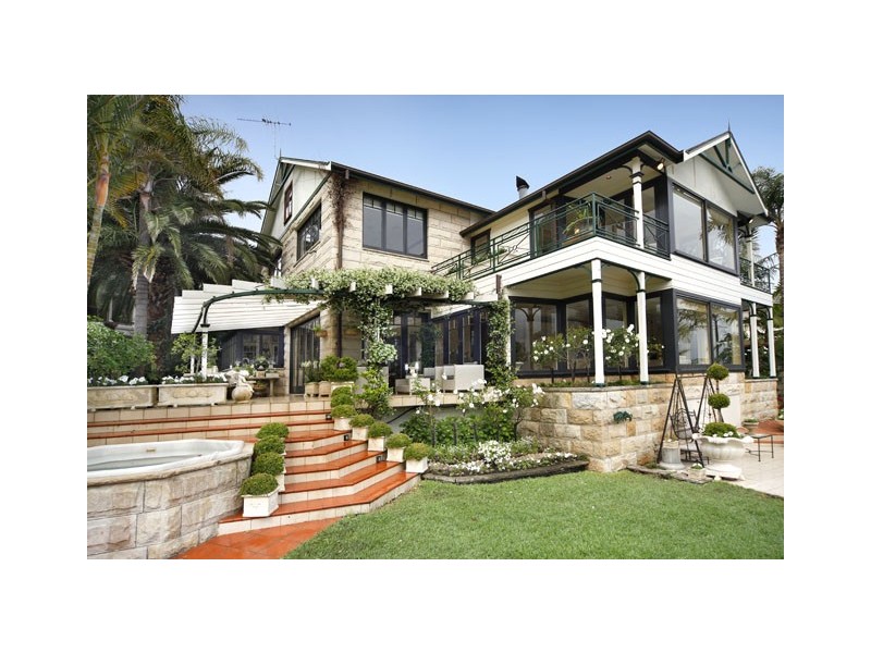 38 Pleasant Way, Blakehurst NSW 2221