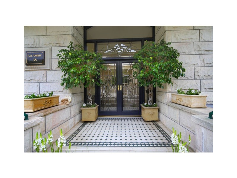 38 Pleasant Way, Blakehurst NSW 2221