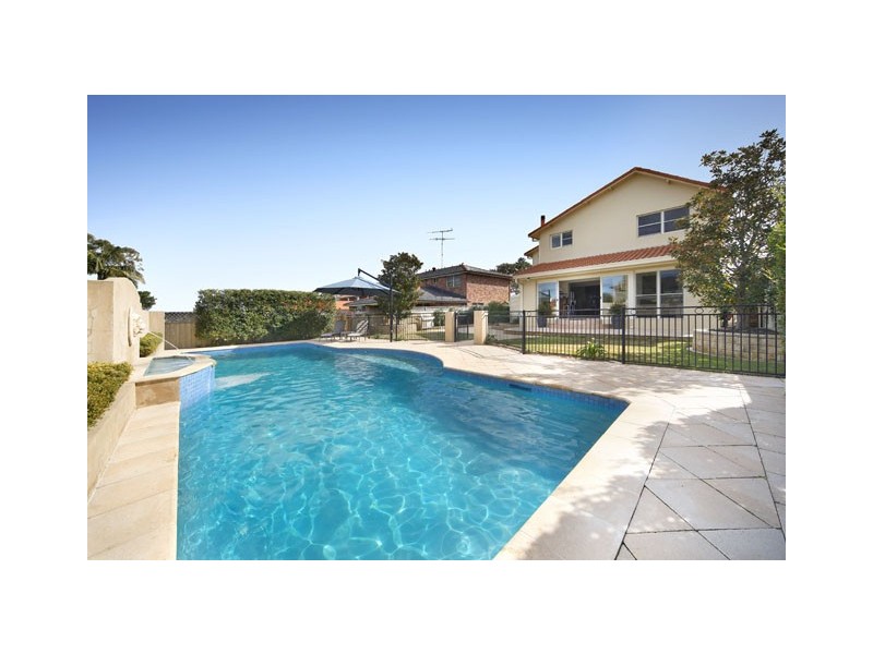 394 Willarong Road, Caringbah NSW 2229