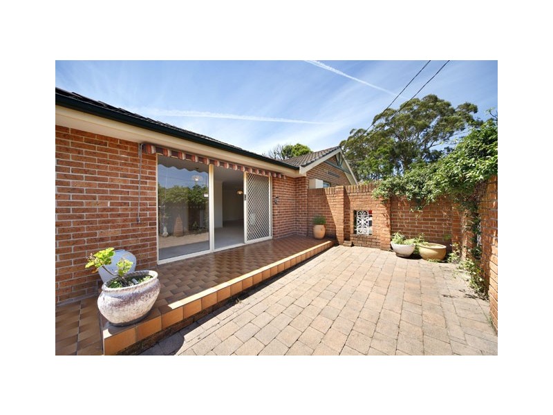 Unit 1/64 Yathong Road, Caringbah NSW 2229