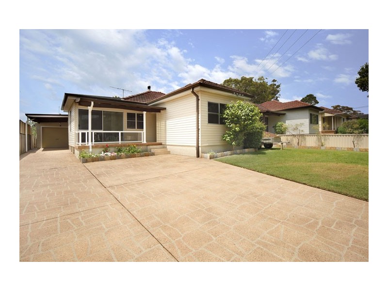 10 Tergur Crescent, Caringbah NSW 2229