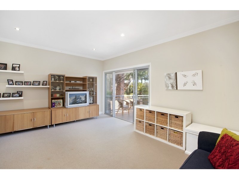 65 Matson Crescent, Miranda NSW 2228