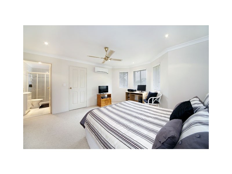 Unit 2/81 Yathong Road, Caringbah NSW 2229