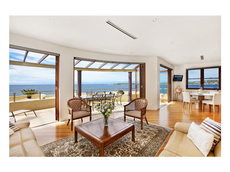 Unit 2/81 The Esplanade, Cronulla NSW 2230