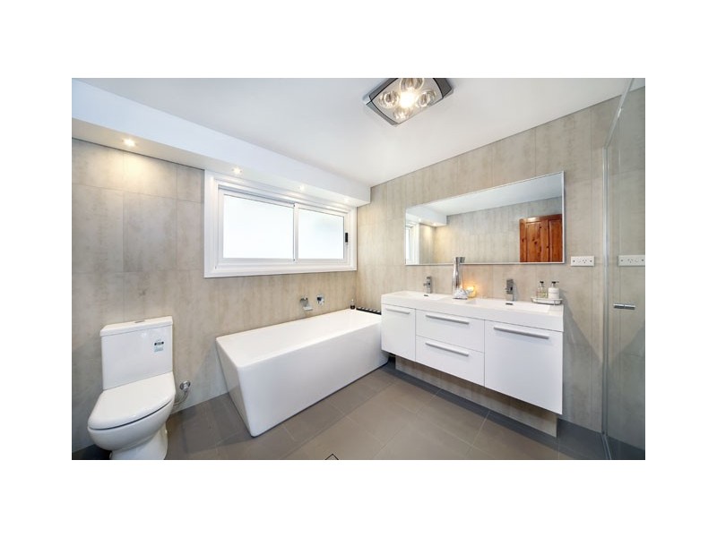 71 The Esplanade, Sylvania NSW 2224