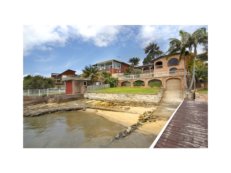 23 Holt Road, Taren Point NSW 2229