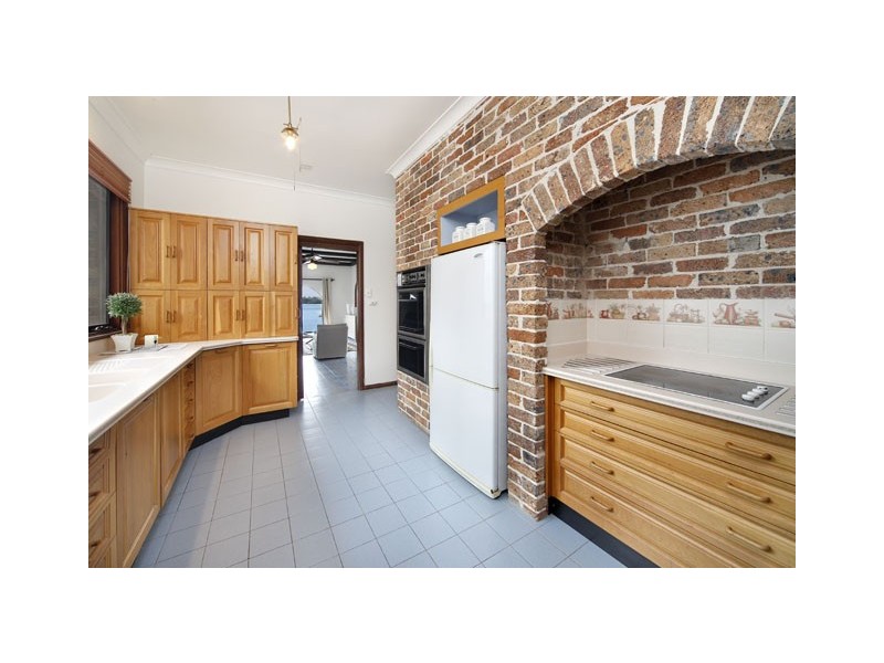 23 Holt Road, Taren Point NSW 2229