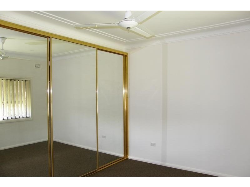 8 Crammond Boulevard, Caringbah NSW 2229