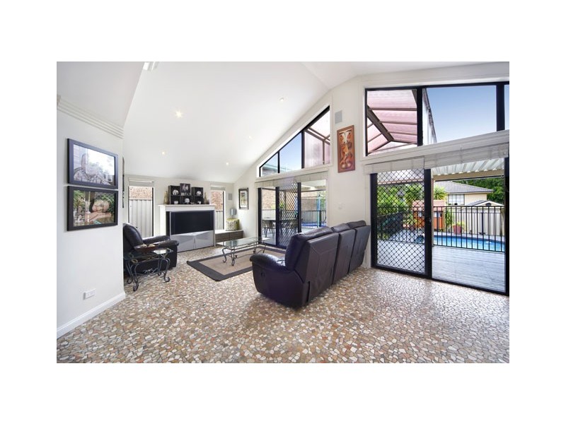 12 Winifred Avenue, Caringbah NSW 2229