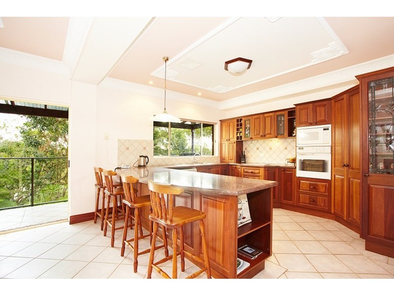 10 Goshawk Crescent, Woronora Heights NSW 2233