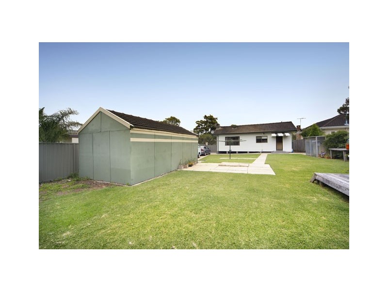 10 Carramar Crescent, Miranda NSW 2228