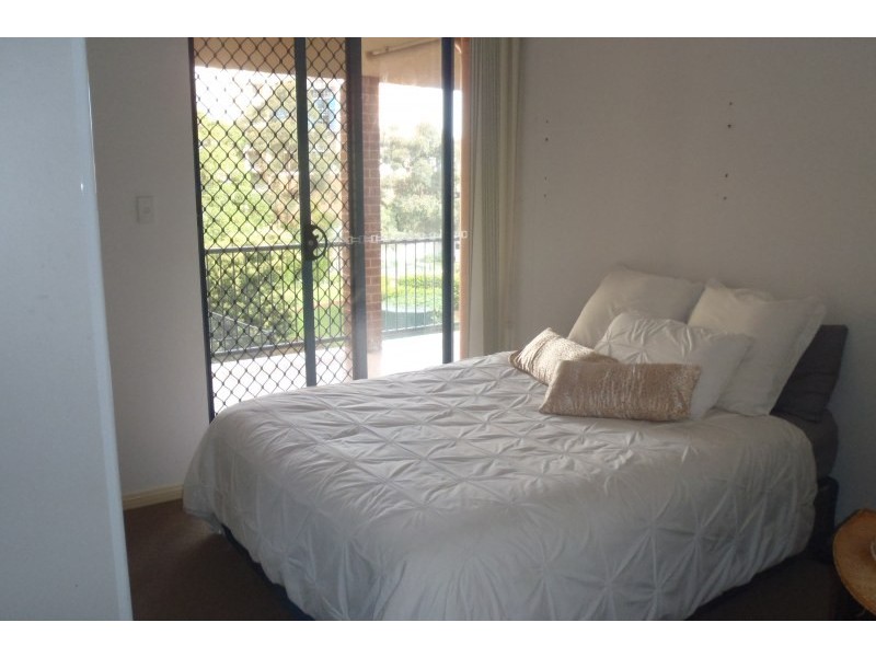 Unit 18/2-4 Central Road, Miranda NSW 2228