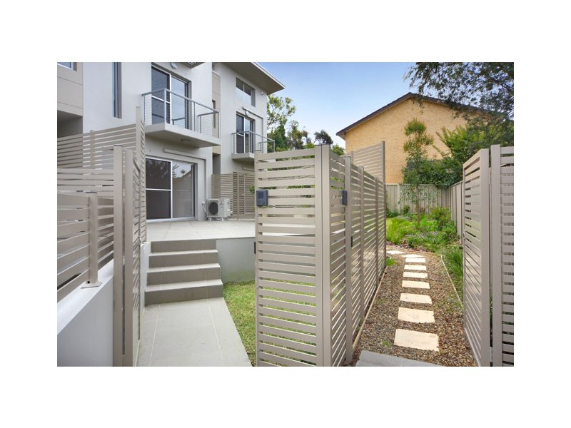 Unit 3/85 Yathong Road, Caringbah NSW 2229