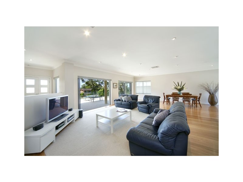 6 Eurabalong Road, Burraneer NSW 2230