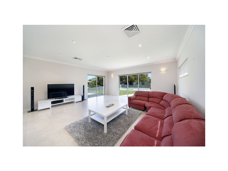 6 Eurabalong Road, Burraneer NSW 2230