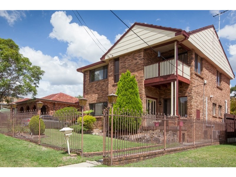 9 Kanangur Avenue, Gymea NSW 2227