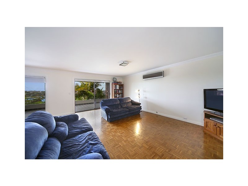 1 Rutherford Avenue, Burraneer NSW 2230