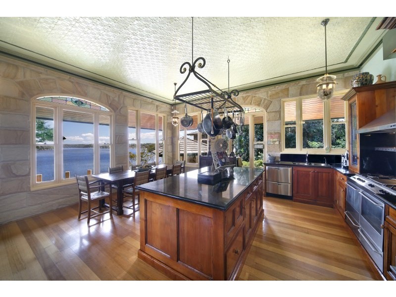 139 Stuart Street, Blakehurst NSW 2221