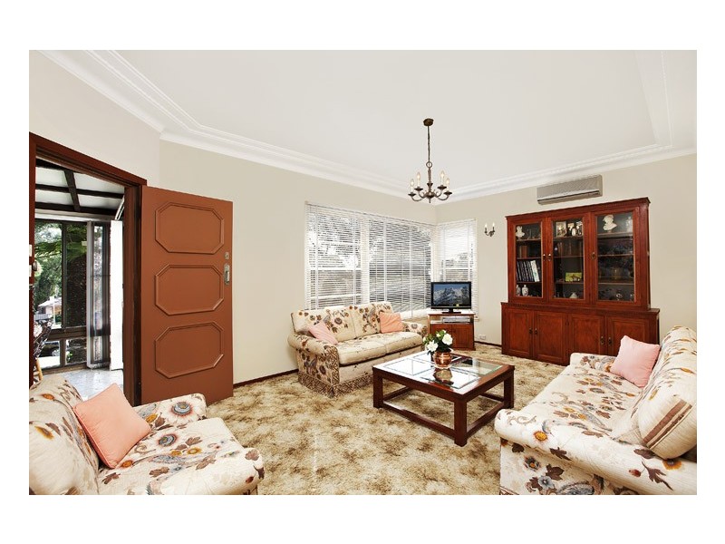 14 Urunga Parade, Miranda NSW 2228