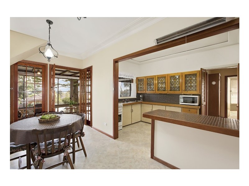 14 Urunga Parade, Miranda NSW 2228