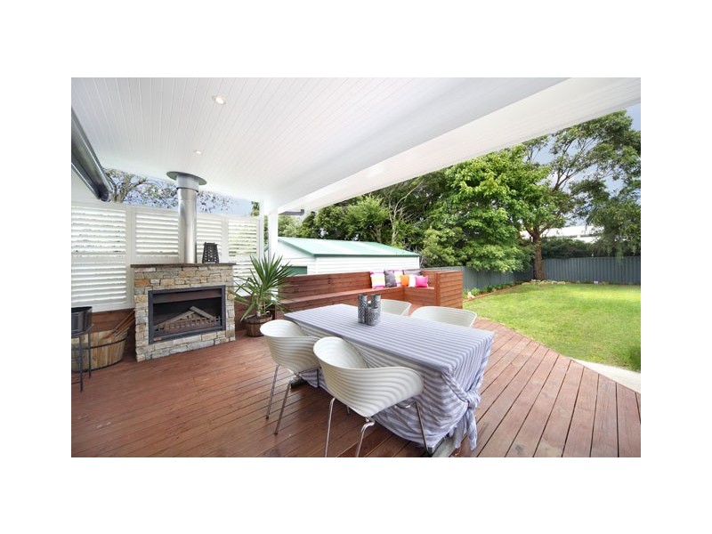 20 Tea Gardens Avenue, Kirrawee NSW 2232