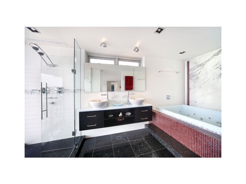 6 Irwine Road, Dolans Bay NSW 2229