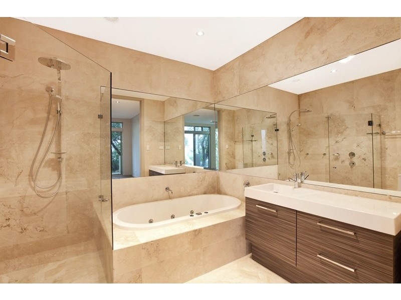 23B Yellambie Street, Yowie Bay NSW 2228