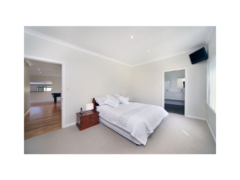 18 Crescent Road, Caringbah South NSW 2229