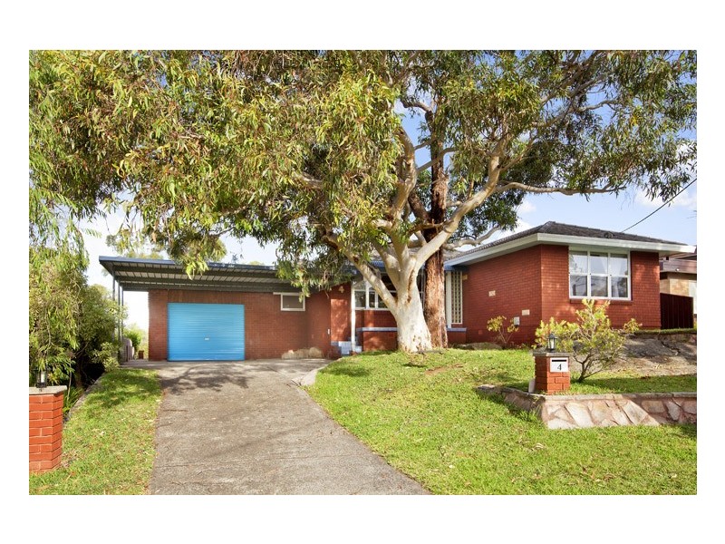 4 Old Bush Road, Yarrawarrah NSW 2233