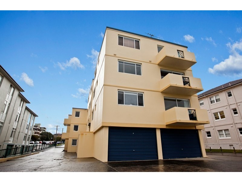 Unit 2/32 Esplanade, Cronulla NSW 2230