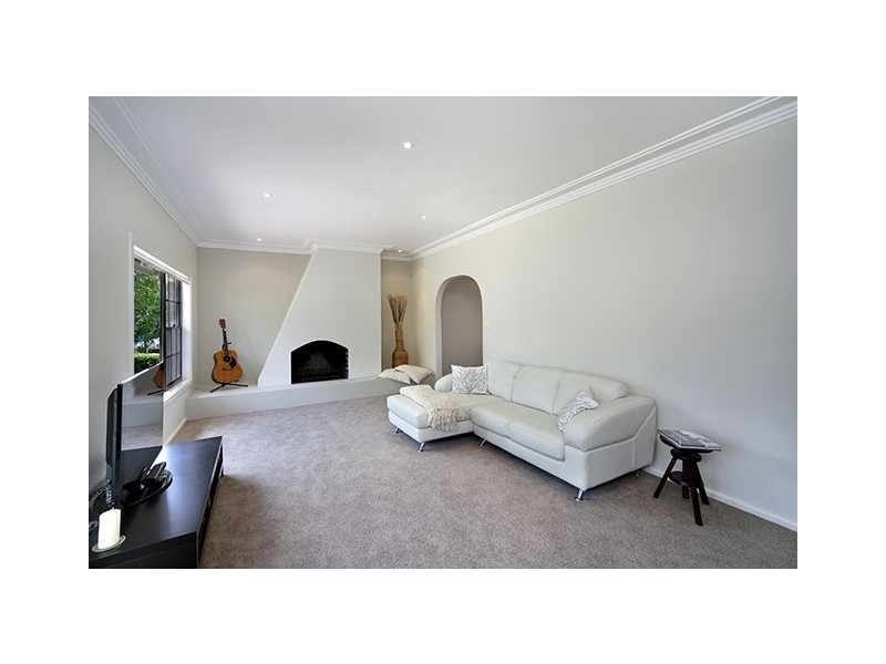 13  Whites Avenue, Caringbah South NSW 2229