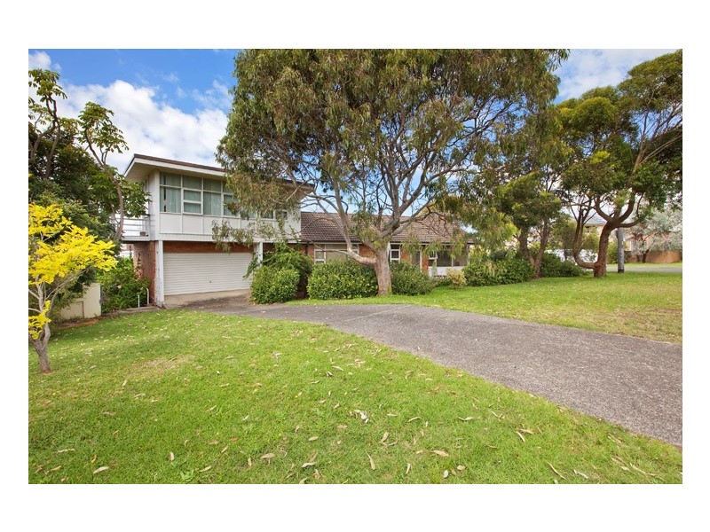2 Ischia Street, Cronulla NSW 2230