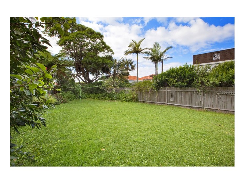 2 Ischia Street, Cronulla NSW 2230