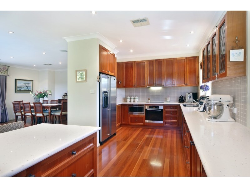 5 Forest Road, Yowie Bay NSW 2228