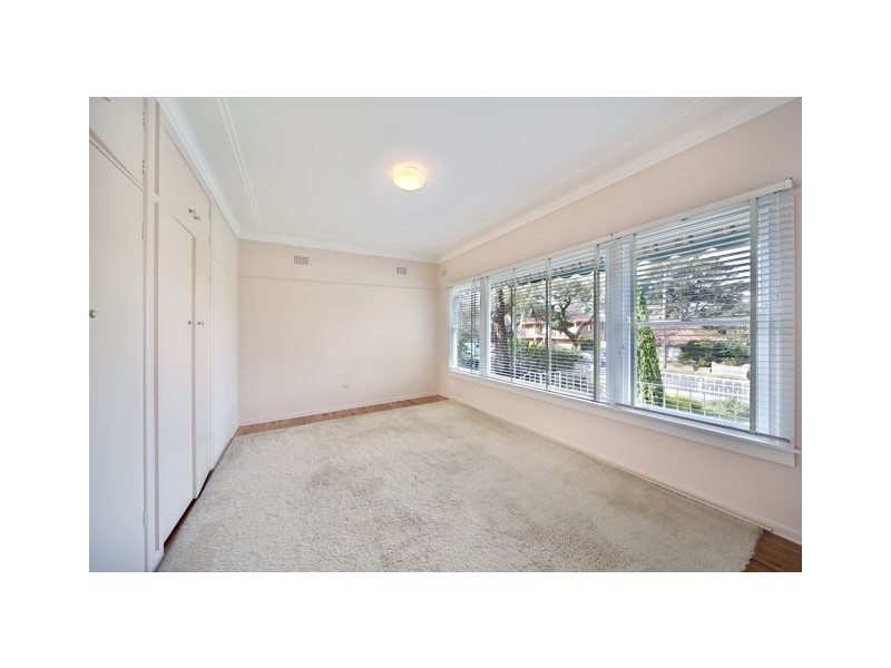 27 Anzac Street, Miranda NSW 2228