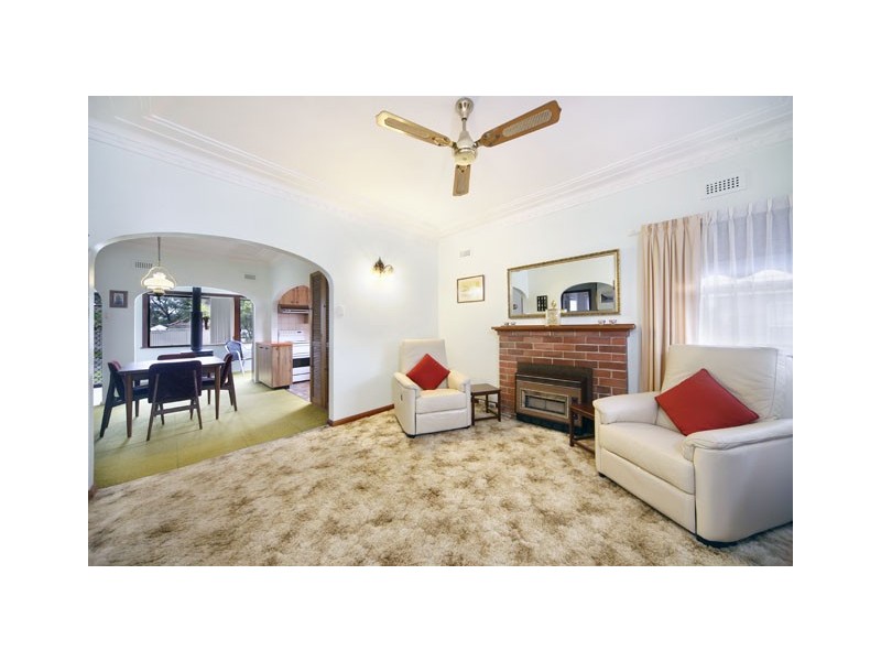 10 Quest Avenue, Yowie Bay NSW 2228