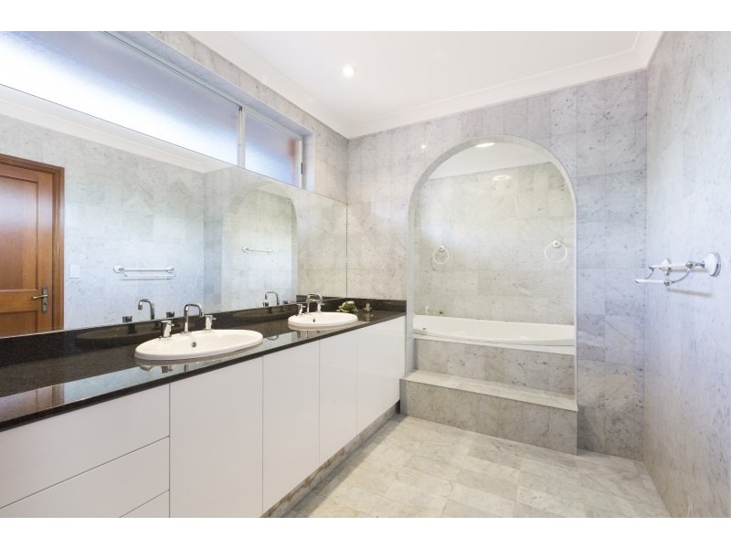 164 Gannons Road, Caringbah South NSW 2229