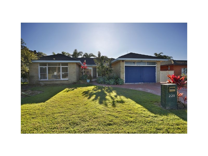 220 Belgrave Esplanade, Sylvania Waters NSW 2224